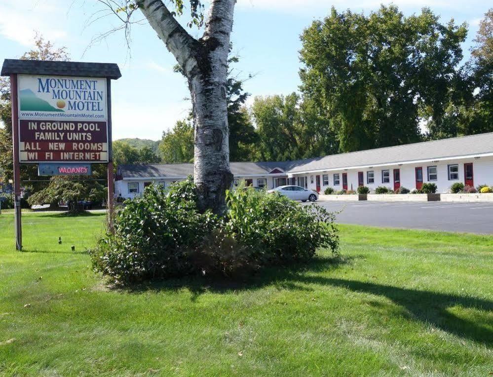 Monument Mountain Motel Great Barrington Exterior photo